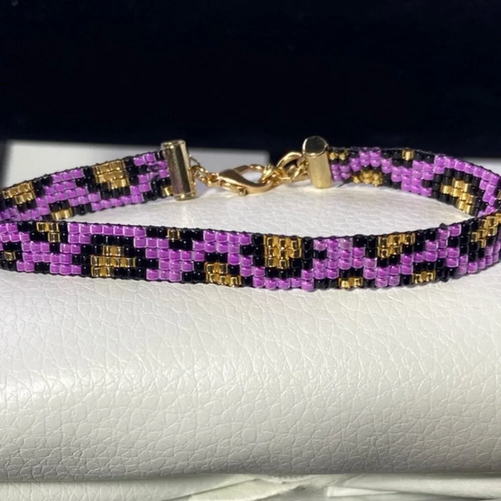 Purple Black and Gold Leppard Print  Cheeta Pattern Seed Bead  Bracelet